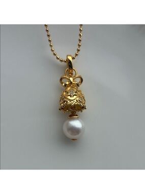 Gold Pearl Pendant Necklace with Freshwater Pearls|holiday necklace|Xmas Bell